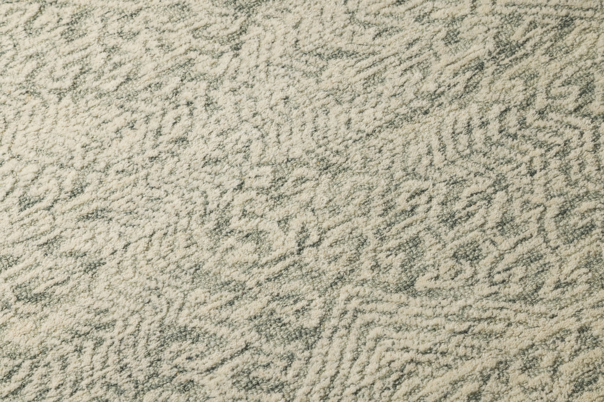 Aqua Lattice -  Handcrafted Wool Carpet - Wool - 7*5 ft
