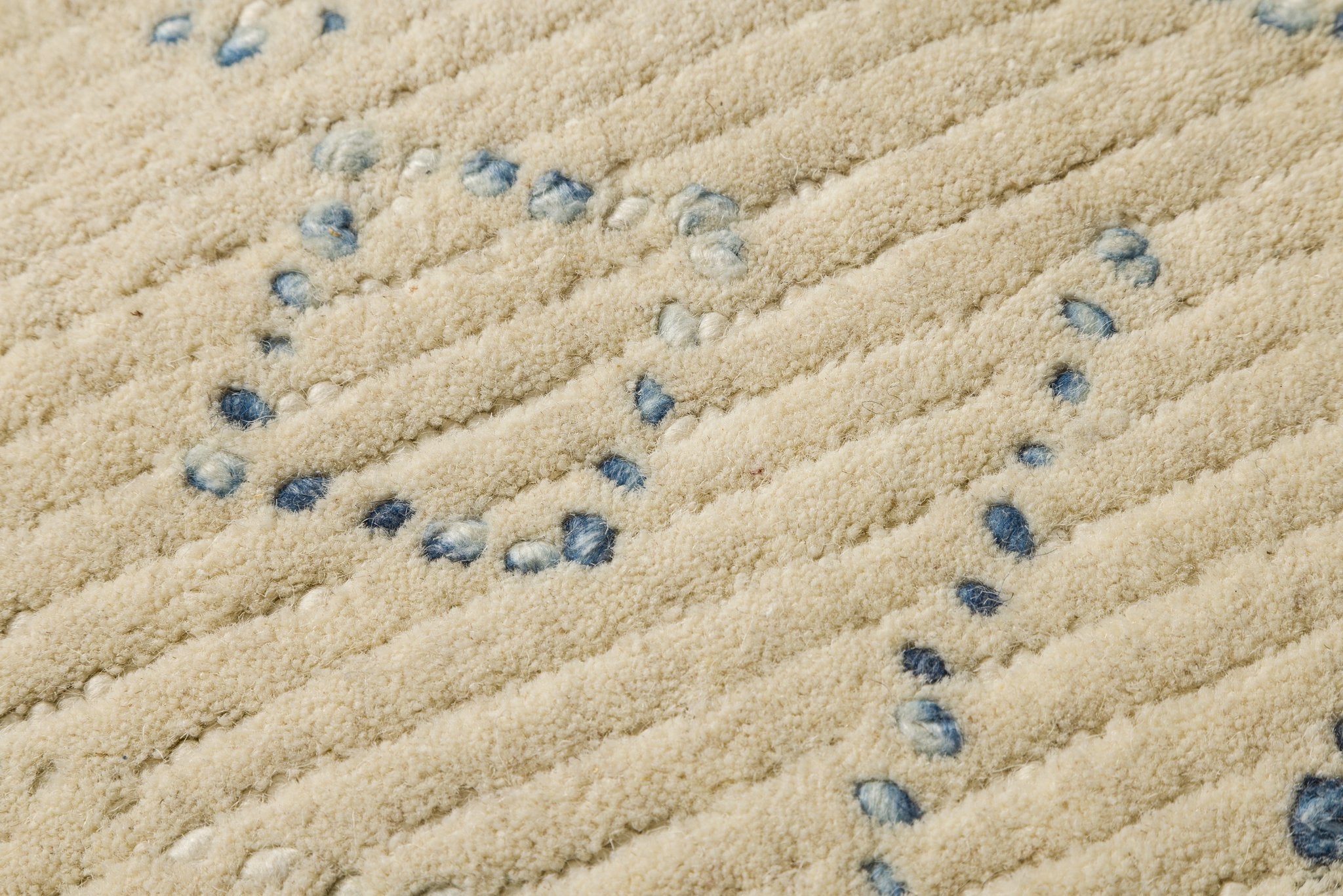 Indigo Dots -  Handcrafted Wool Carpet - Wool - 7*5 ft