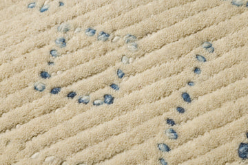 Indigo Dots -  Handcrafted Wool Carpet - Wool - 7*5 ft
