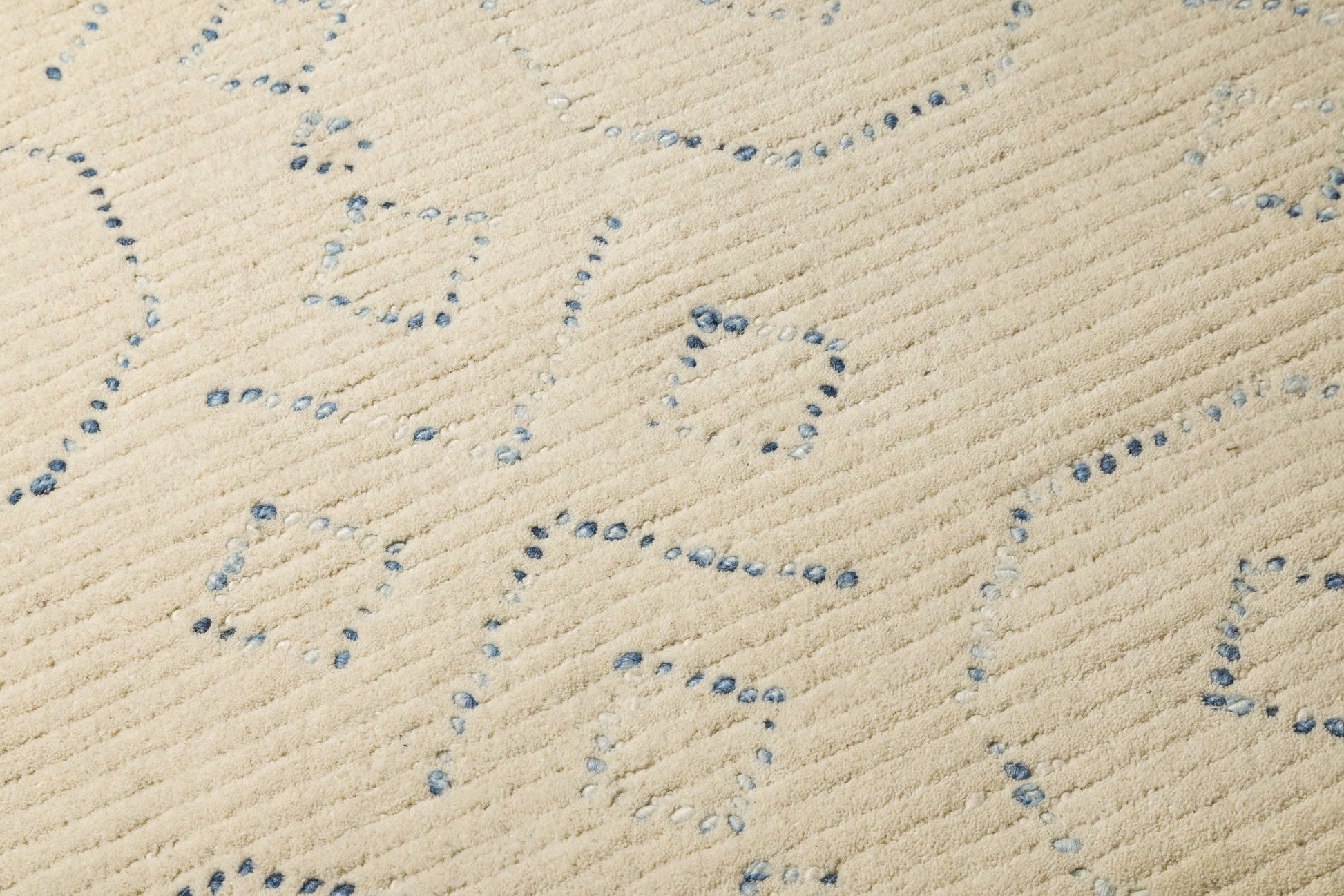 Indigo Dots -  Handcrafted Wool Carpet - Wool - 7*5 ft