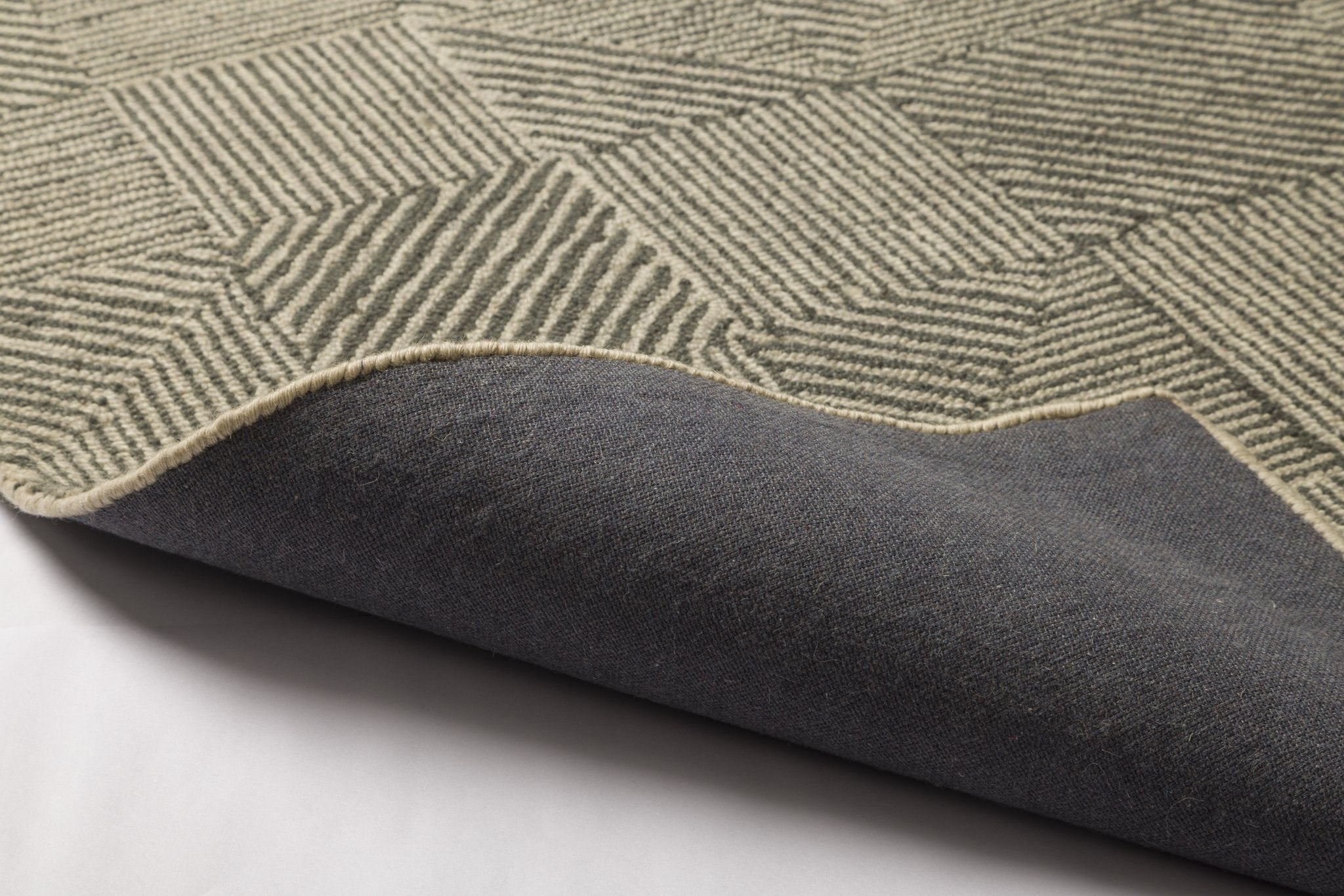 Grey Geo Blocks - Handcrafted Wool Carpet - Wool - 7*5