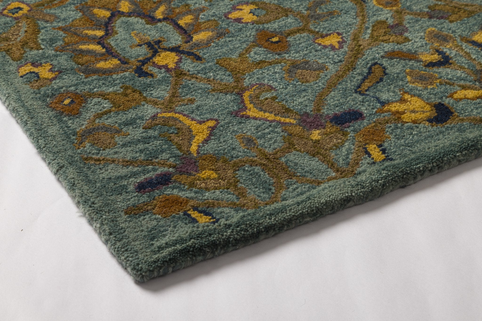 Teal Garden - Handcrafted Silk Wool Carpet - 60% New Zeland Wool + 40% Silk - 8*10