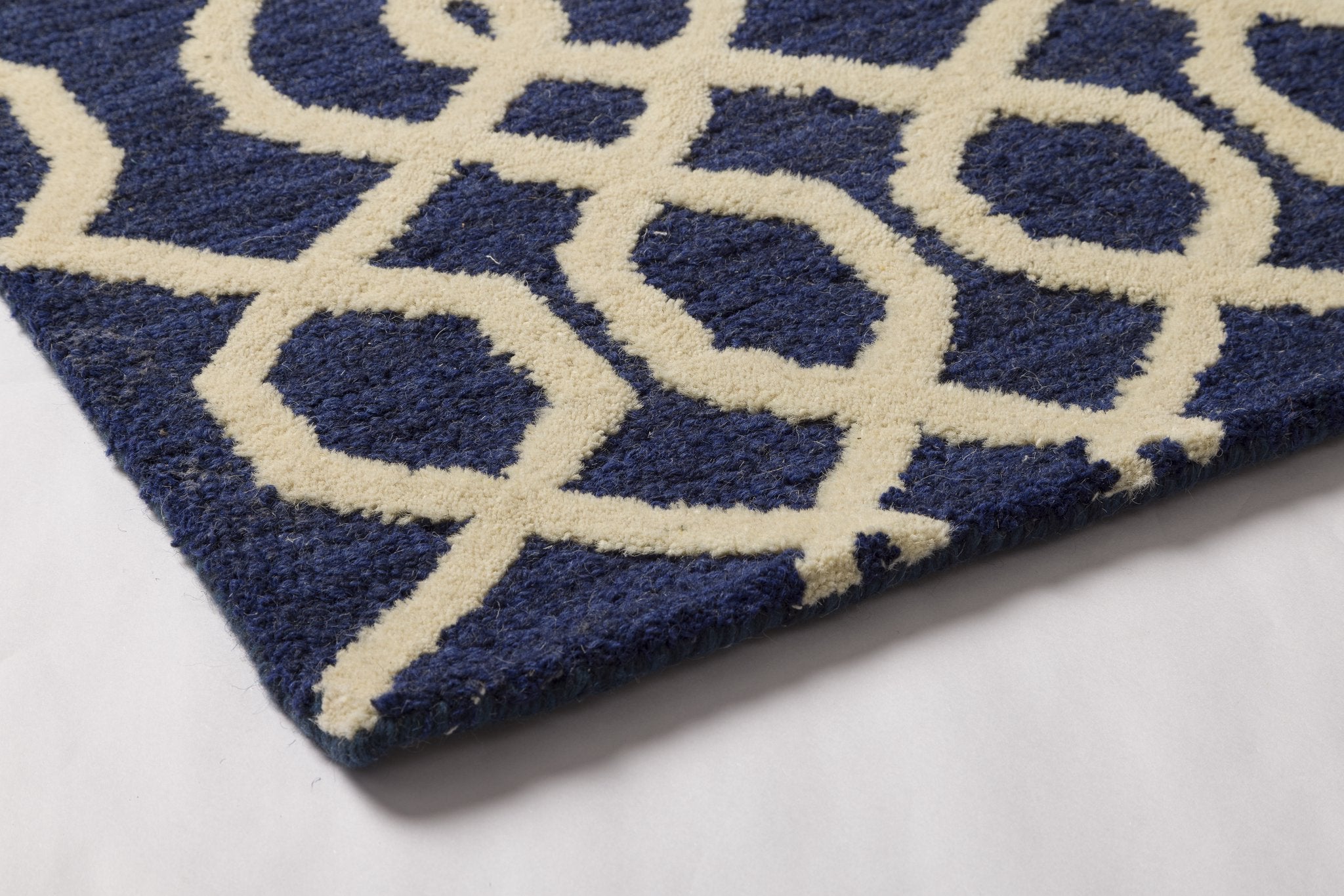 Blue Lattice – Handcrafted Wool Rug - 100% New Zeland Wool - 8*10