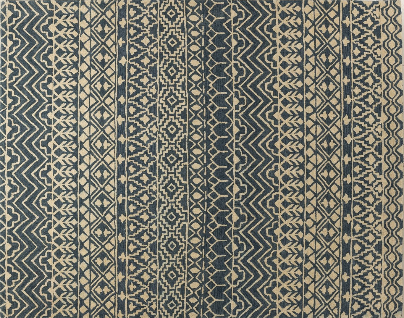 Tribal Rhythm – Handcrafted Wool Rug - 100% New Zeland Wool - 8*10