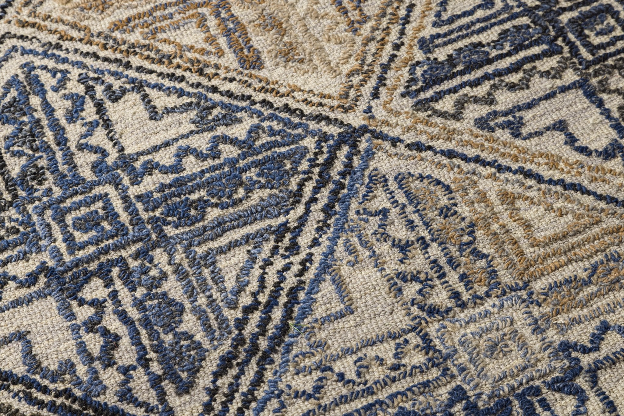 Nomad Lattice – Handcrafted Wool Carpet - 100% Wool - 8*5
