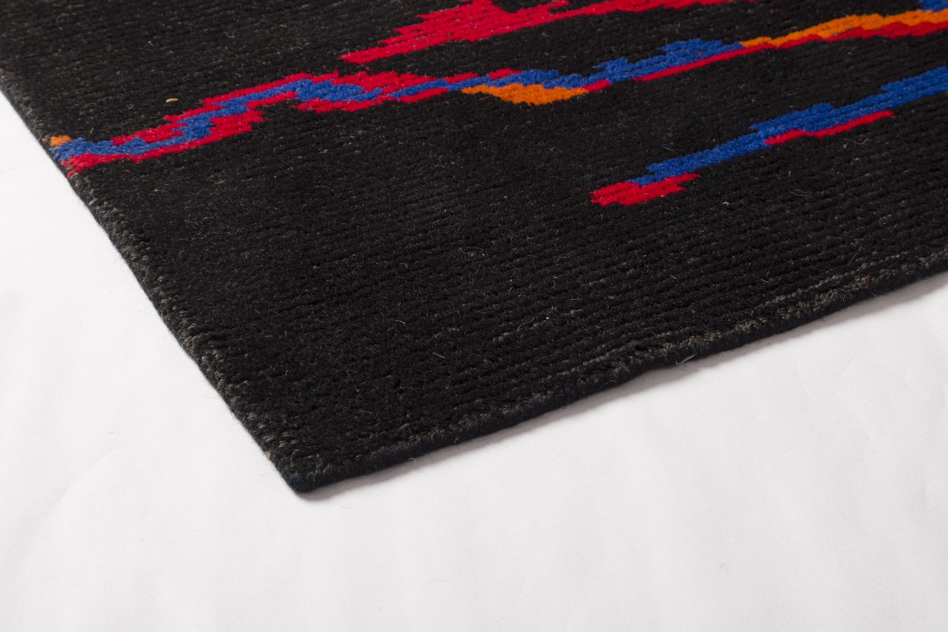 Midnight Pulse - Handcrafted Wool Carpet - 100% Wool - 8*5