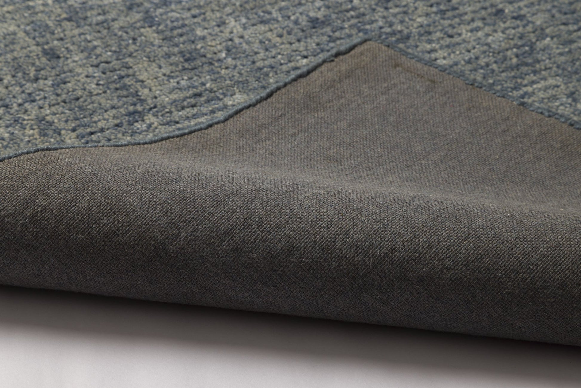 Mistline Texture - Handcrafted Wool Carpet - 100% Wool - 8*5