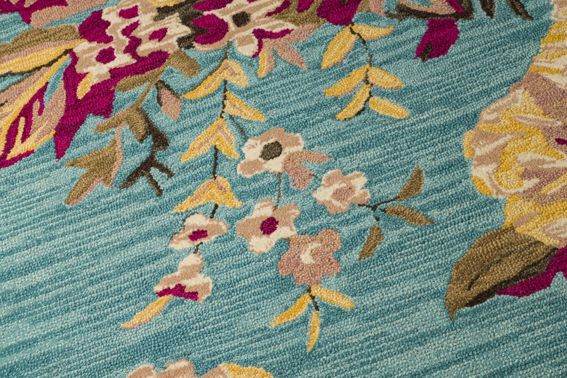 Blooming Teal Garden - Hadncrafted Wool Carpet - 100% Wool - 8*5