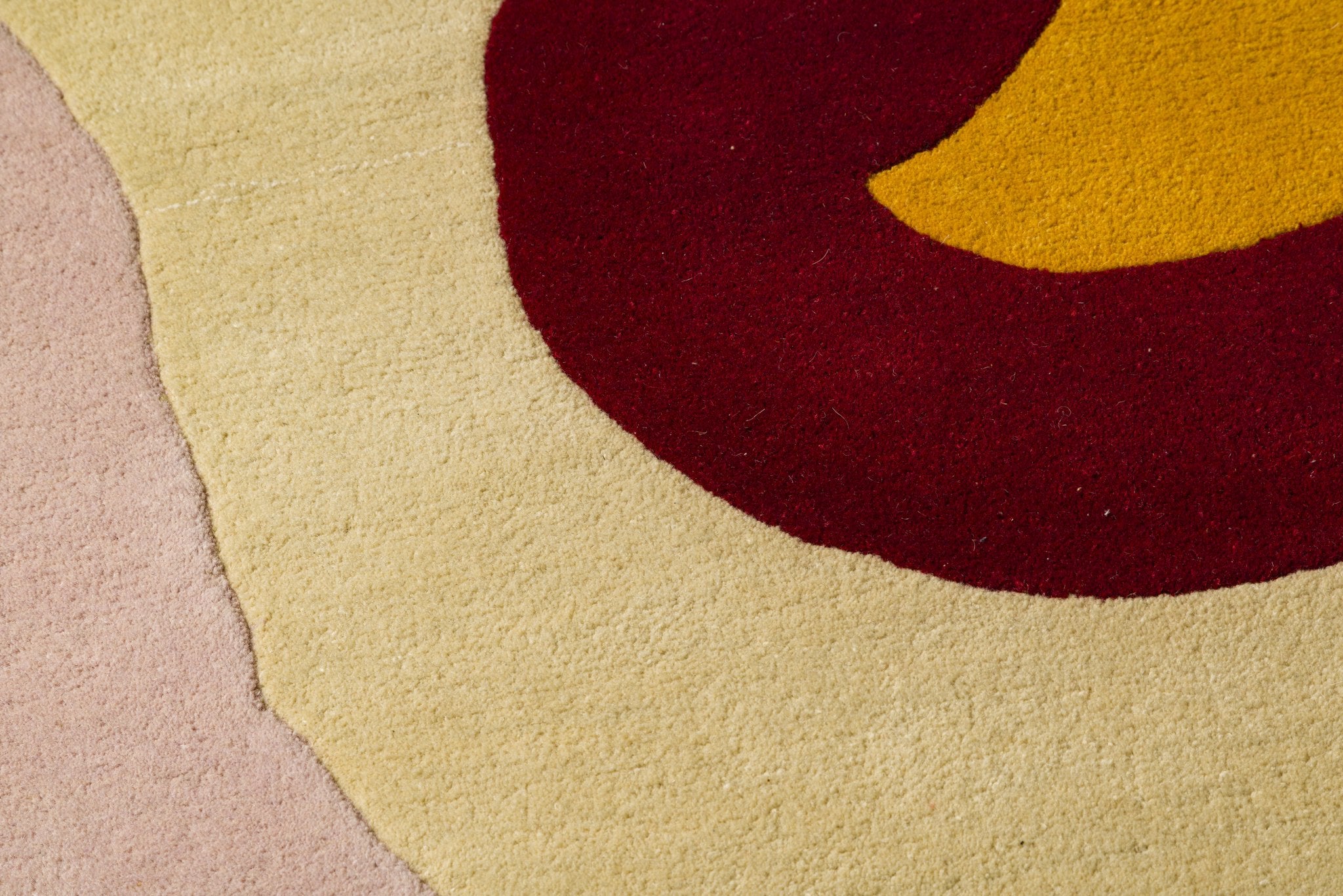 Sunset Forms - Handcrafted Contemporary Carpet - 100% Wool - 8*5