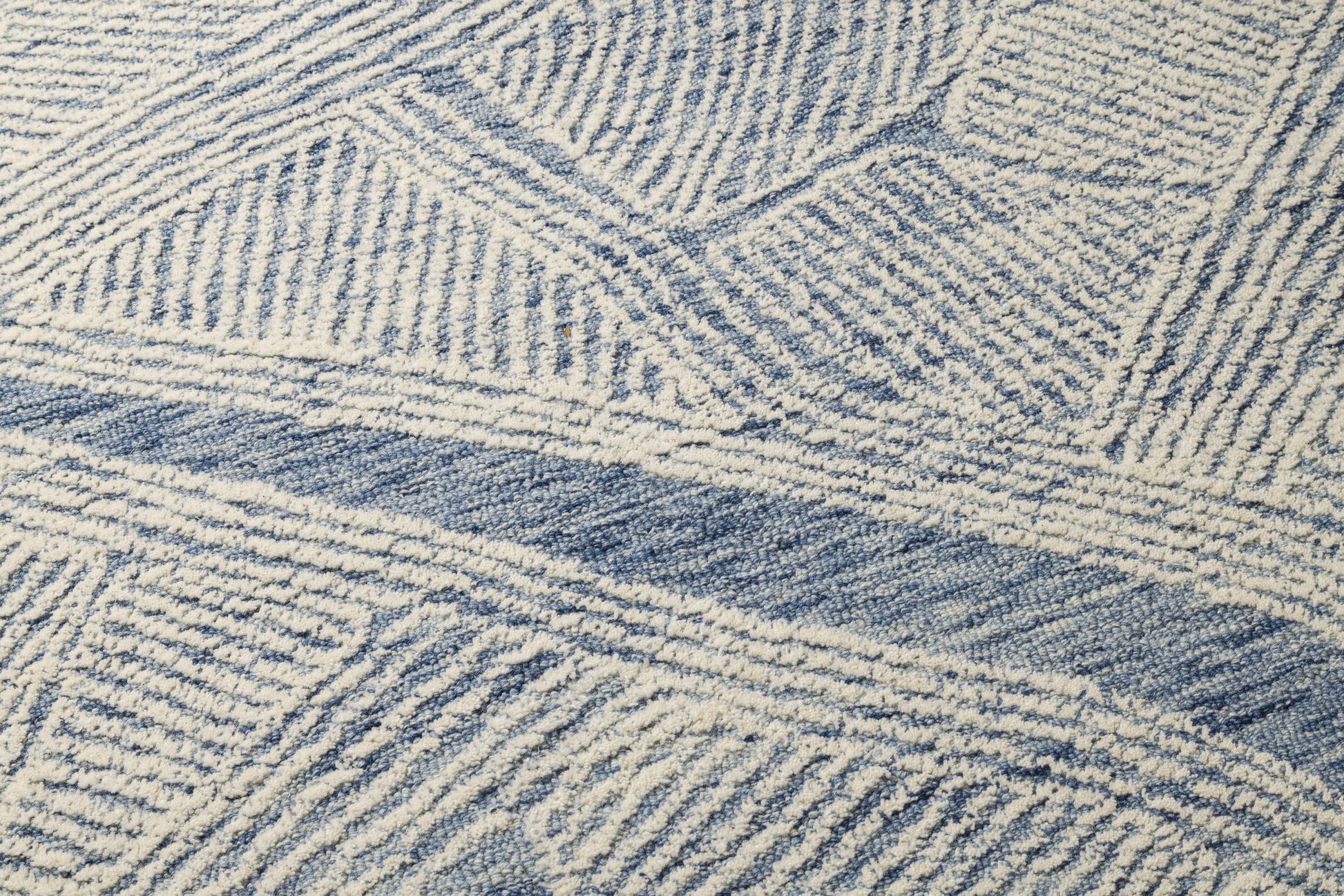 Blue Canopy – Textured Wool Carpet - 100% Wool - 8*5
