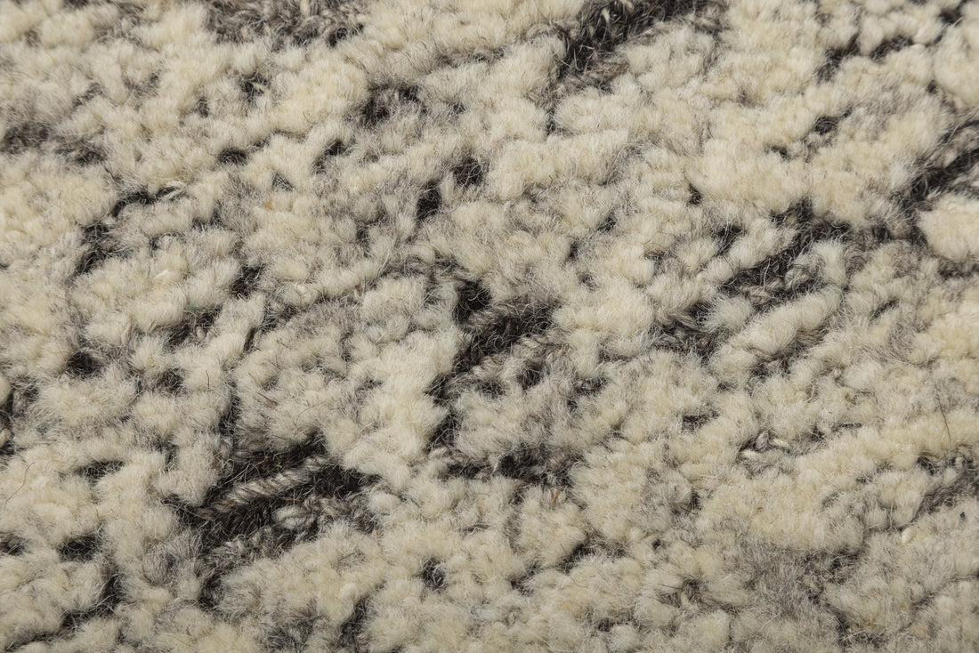 Stonewash Texture - Handcrafted Wool Carpet - 100 % Wool - 8*5 ft