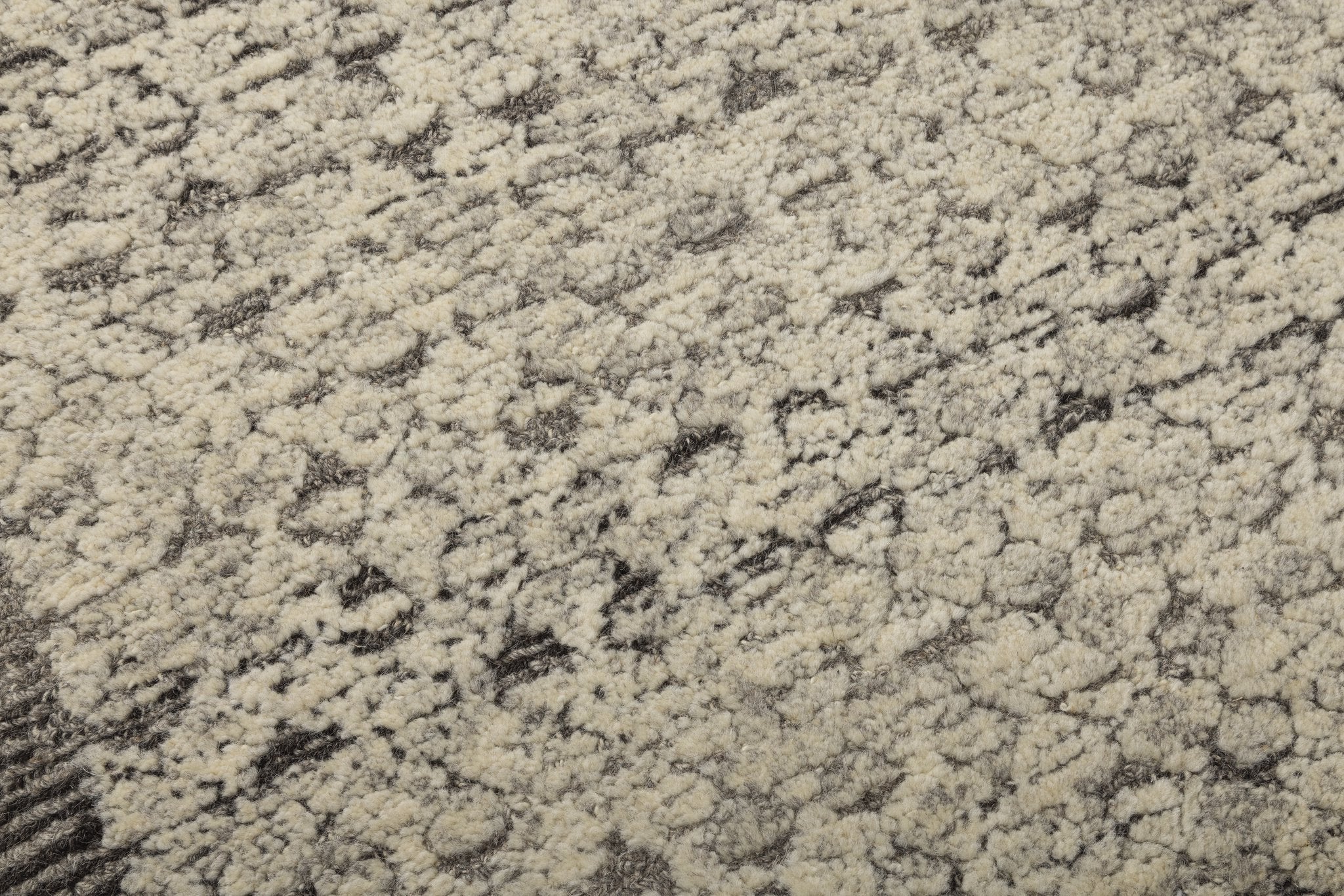 Stonewash Texture - Handcrafted Wool Carpet - 100 % Wool - 8*5 ft