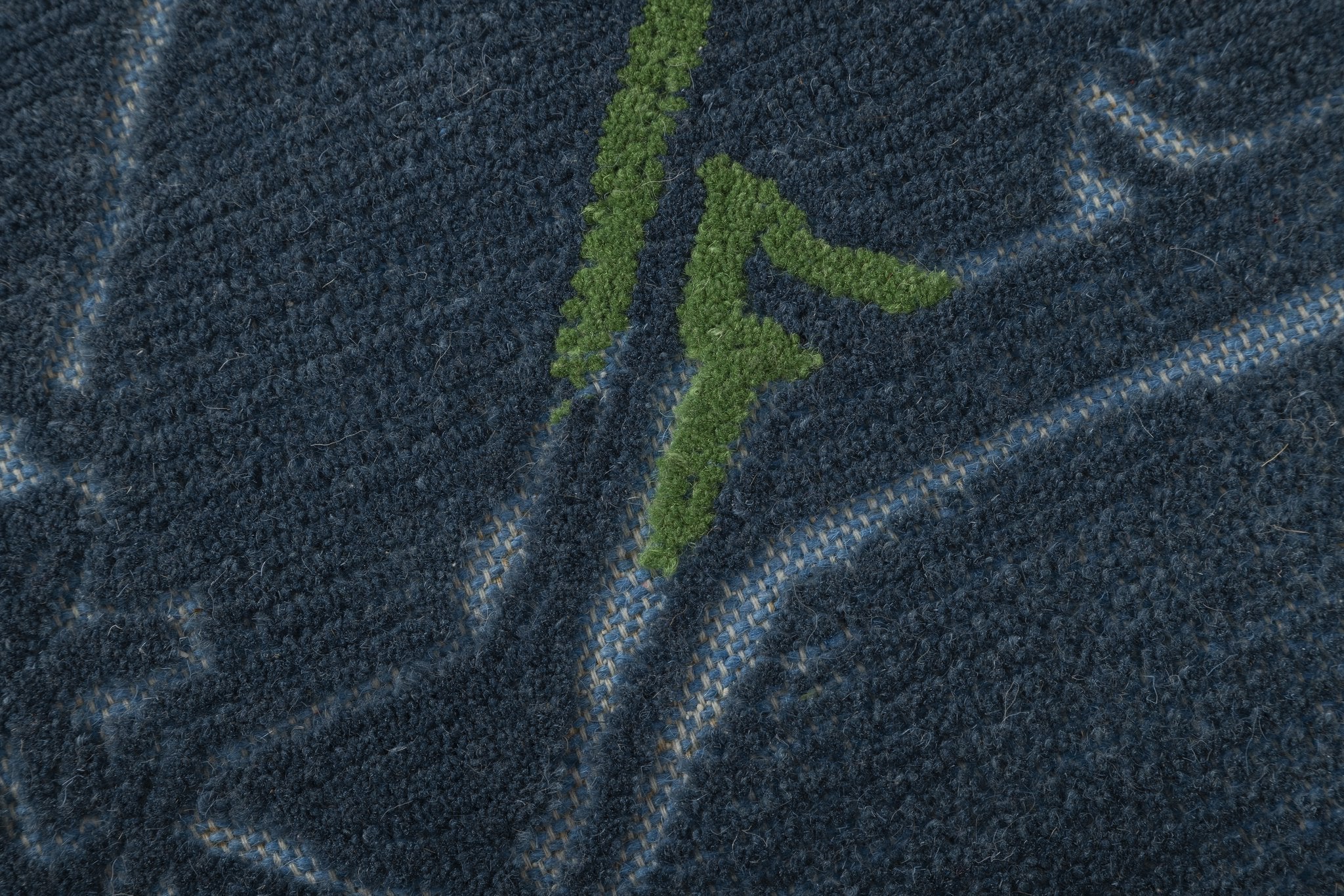 Midnight Mosaic - Handcrafted Wool Carpet - 100 % Wool - 8*5 ft