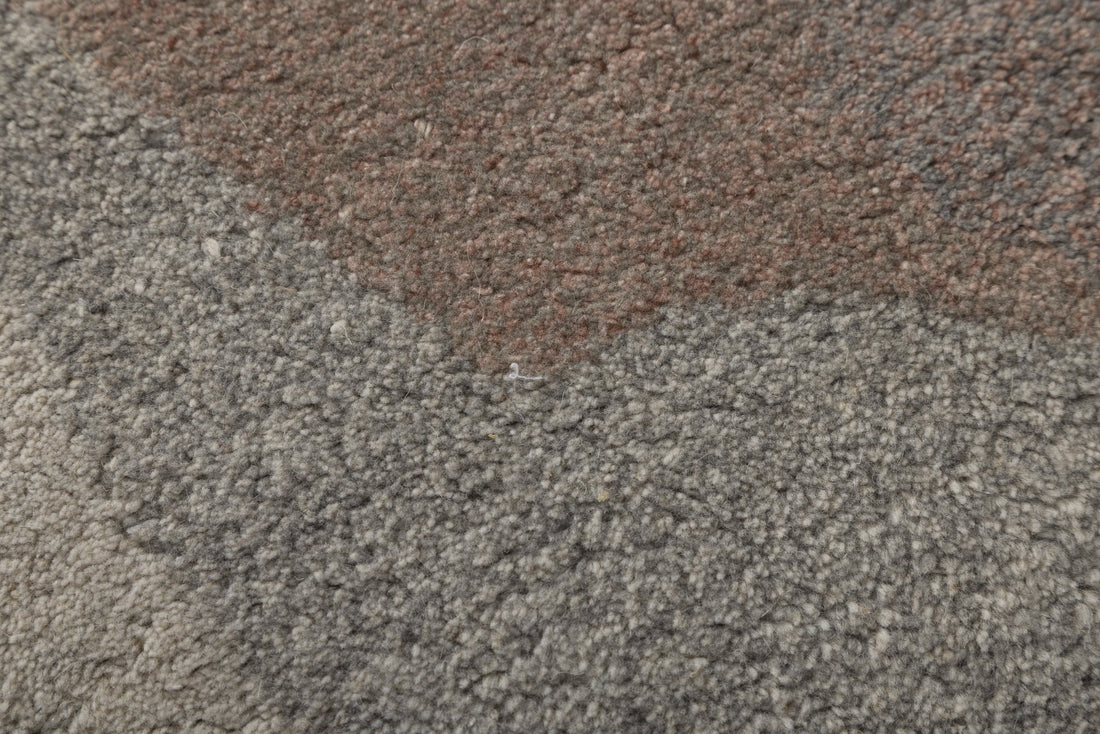 Abstract Layers - Handcrafted Wool Carpet - 100 % Wool - 8*5 ft