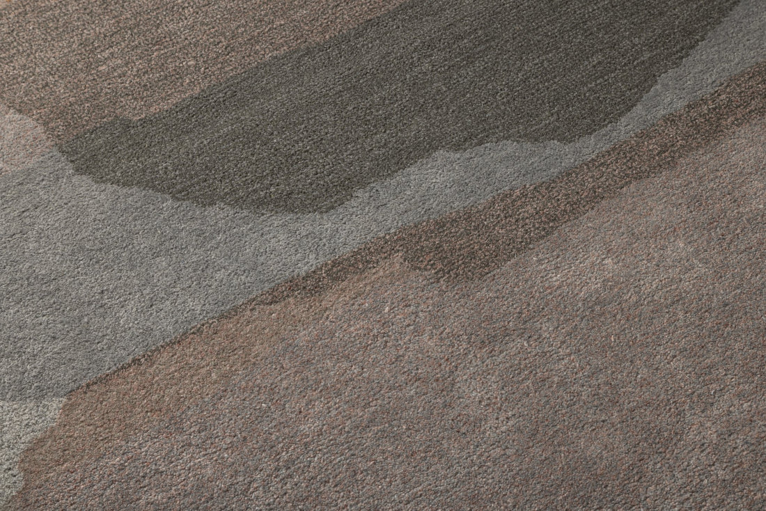 Abstract Layers - Handcrafted Wool Carpet - 100 % Wool - 8*5 ft