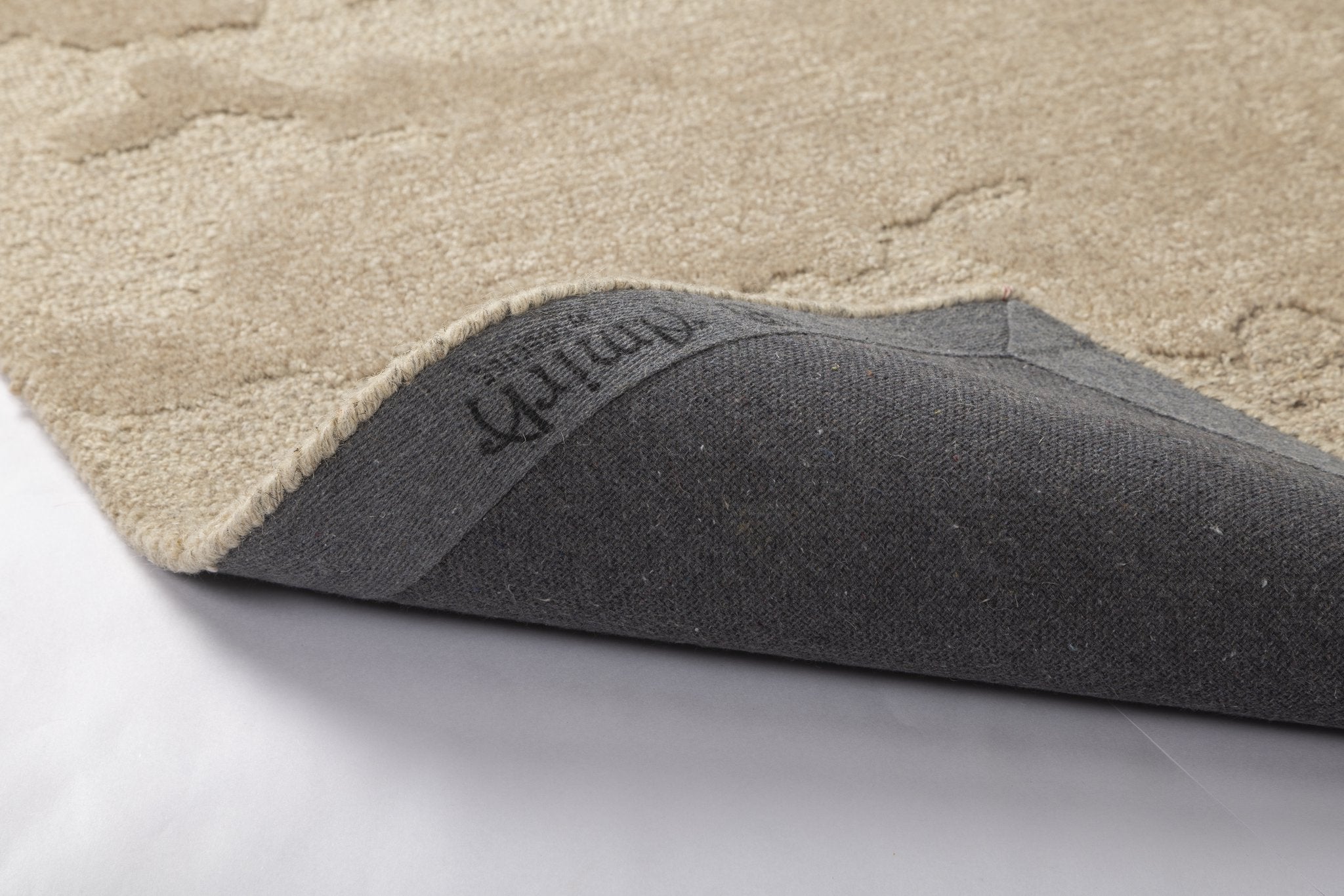 Sand Drift Texture - Handcrafted Wool Carpet - 100 % Wool - 8*5 ft