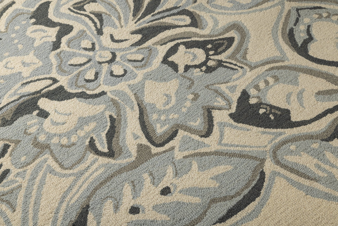 Blooming Botanica - Handcrafted Wool Carpet - 100 % Wool - 8*5 ft