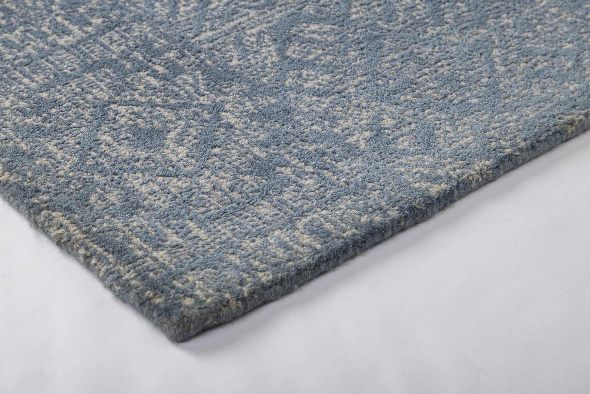 Denim Heritage Weave - Handcrafted Wool Carpet - 100 % Wool - 8*5 ft