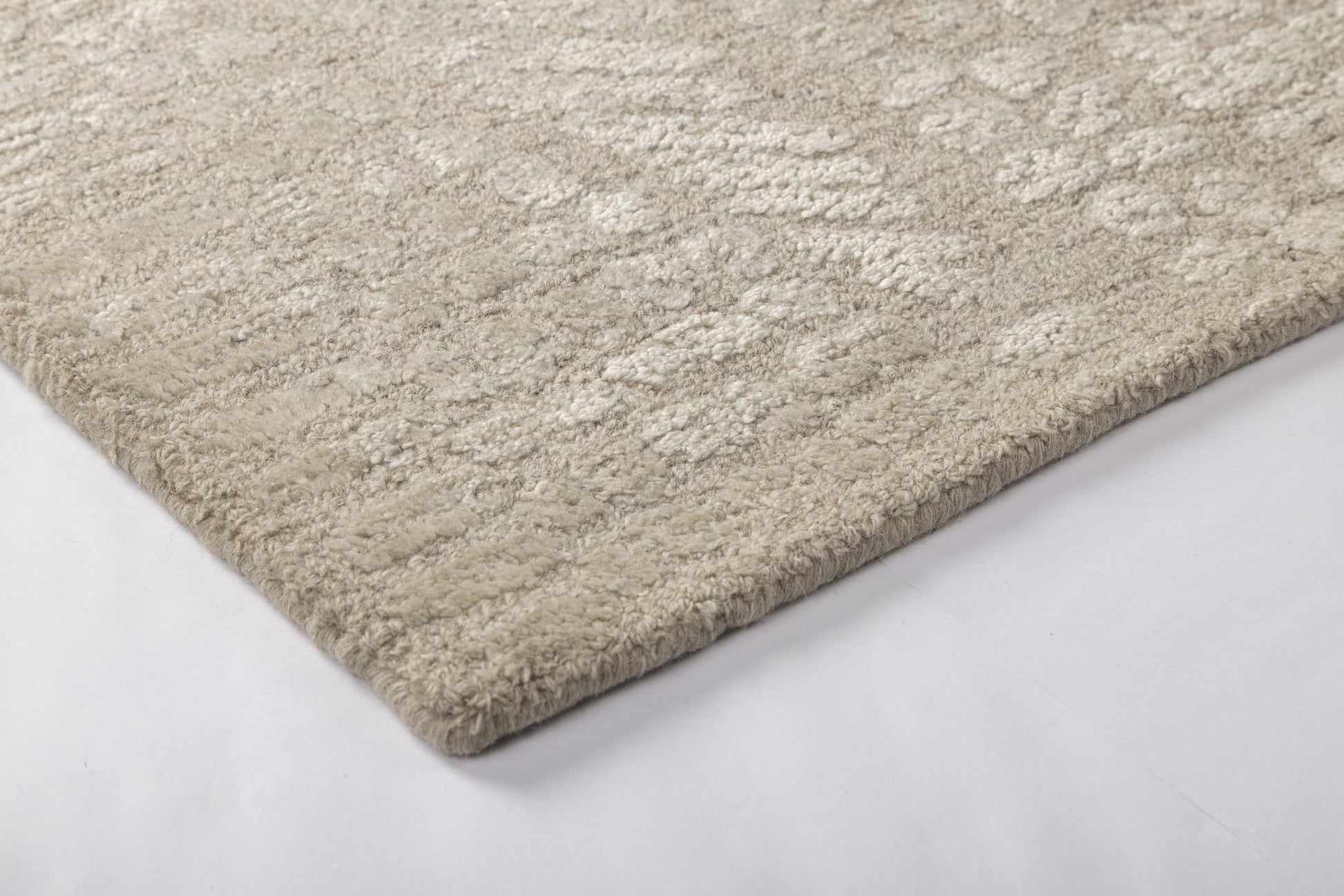 Sandstone Chevron Texture - Handcrafted Wool Carpet - 100 % Wool - 8*5 ft