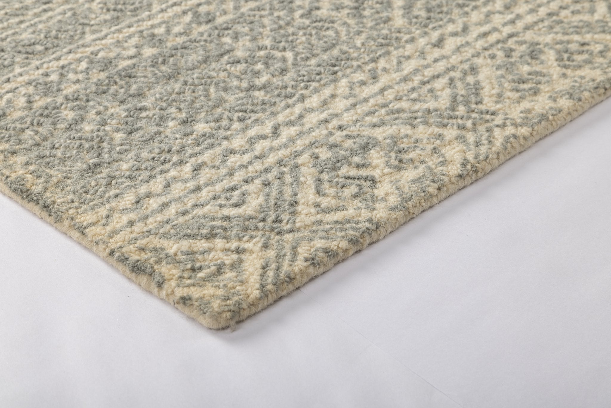 Misty Weave Lines - Handcrafted Wool Carpet - 100 % Wool - 8*5 ft