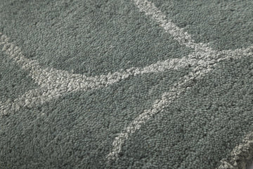 Verdant Bloom - Handcrafted Wool Carpet - 100 % Wool - 8*5 ft