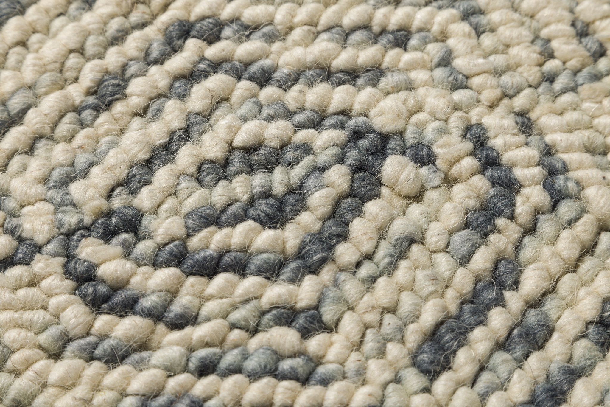 Slate Hexxa - Handcrafted Wool Carpet - Wool - 7*5 ft